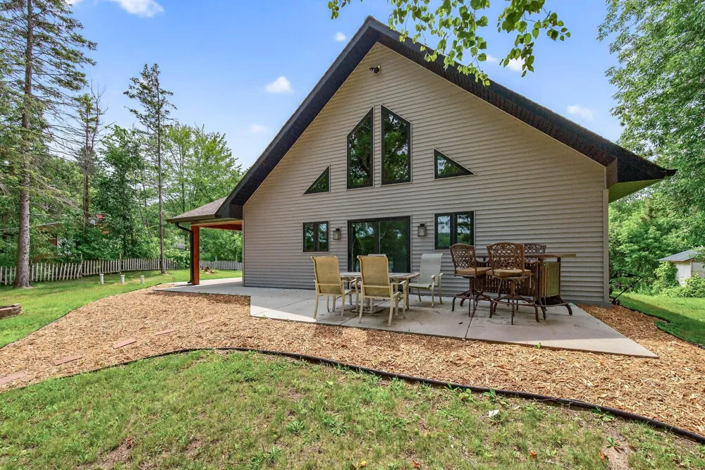 342 Paulsen Lake Court Osceola, WI 54020