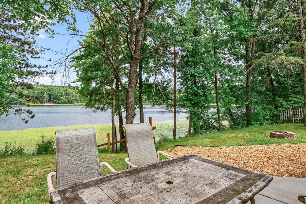 342 Paulsen Lake Court Osceola, WI 54020