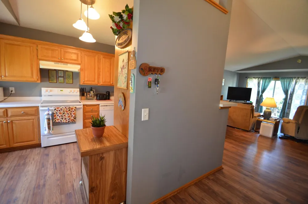 835 Village Avenue Sartell, MN 56377