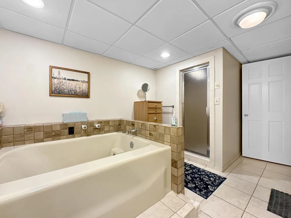 251 W Lake Street Excelsior, MN 55331