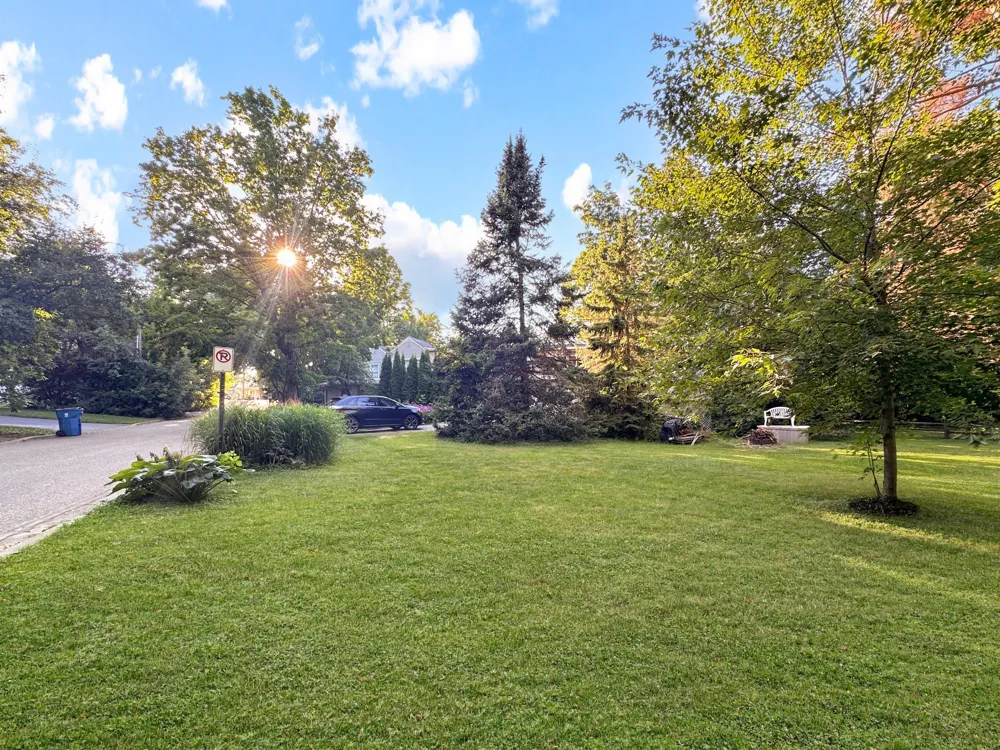 251 W Lake Street Excelsior, MN 55331