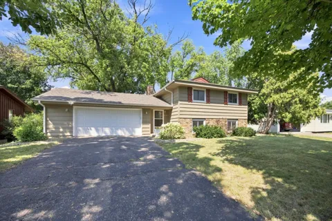 2370 Pleasant View Drive