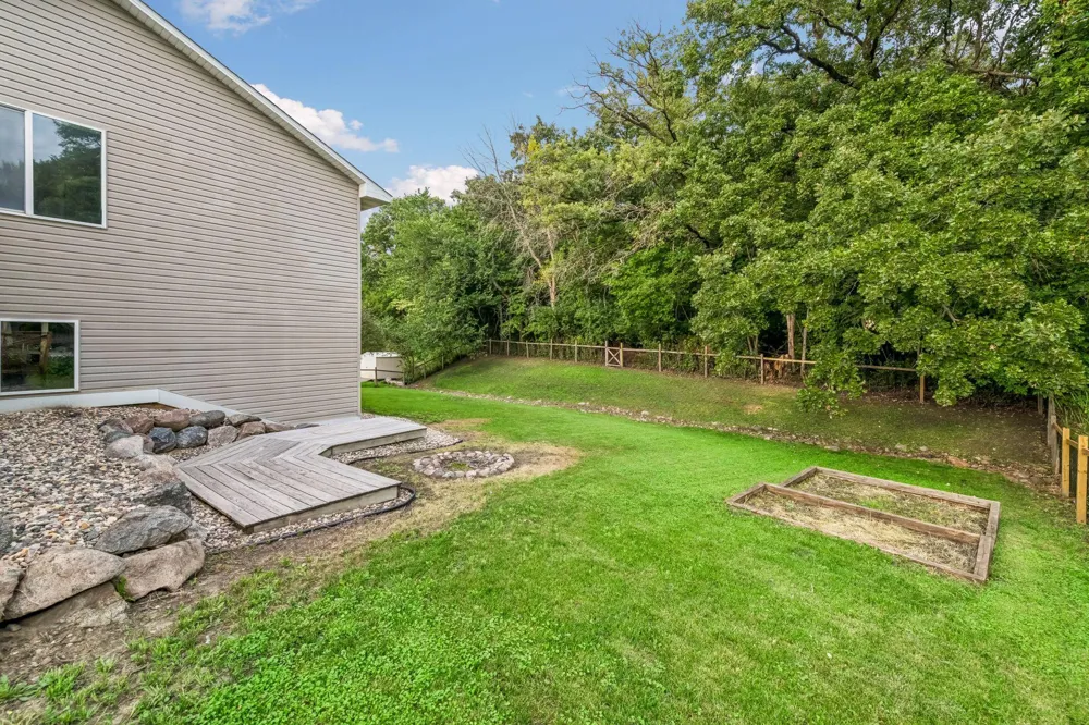 1063 Meadow Street Cologne, MN 55322