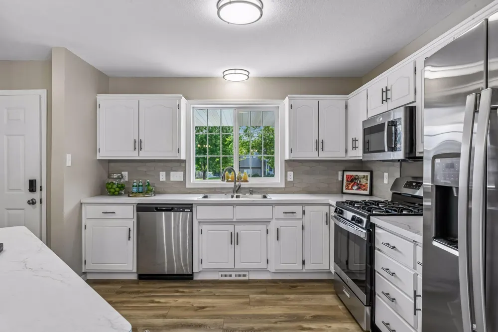 1063 Meadow Street Cologne, MN 55322