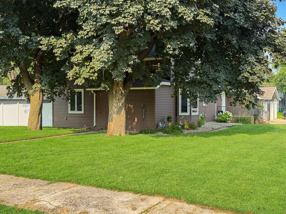 509 S Lake Street Sherburn, MN 56171