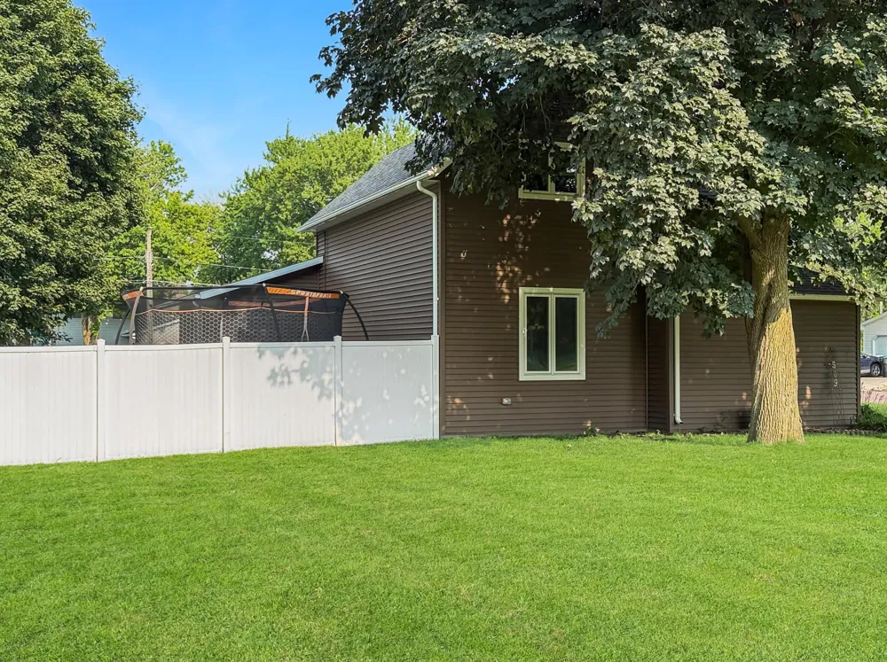 509 S Lake Street Sherburn, MN 56171