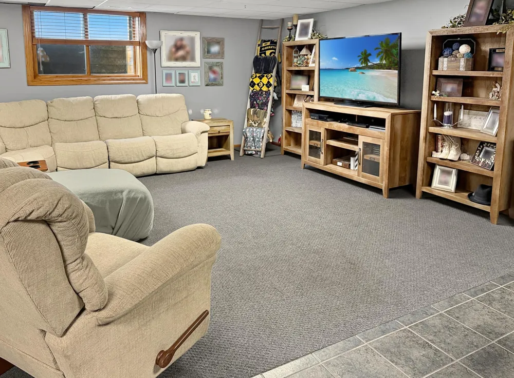 509 S Lake Street Sherburn, MN 56171