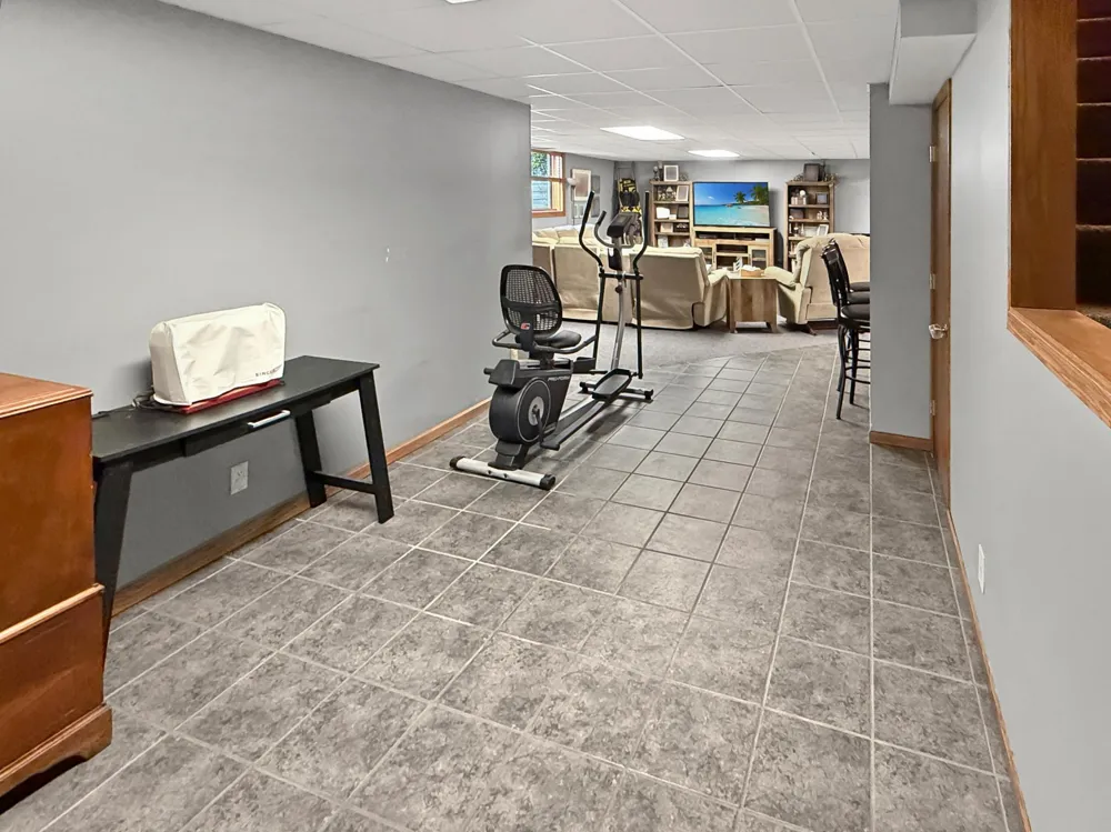 509 S Lake Street Sherburn, MN 56171