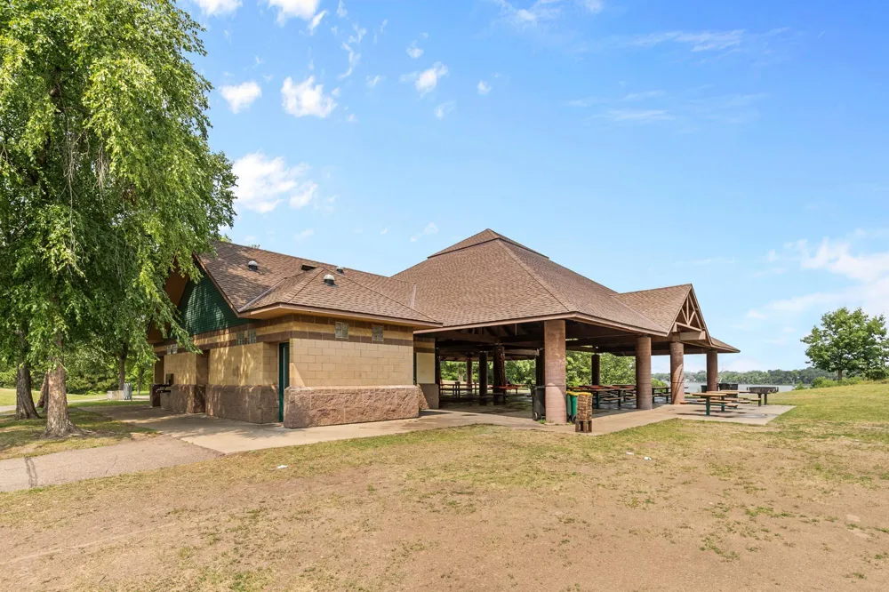 655 Evergreen Circle Shoreview, MN 55126