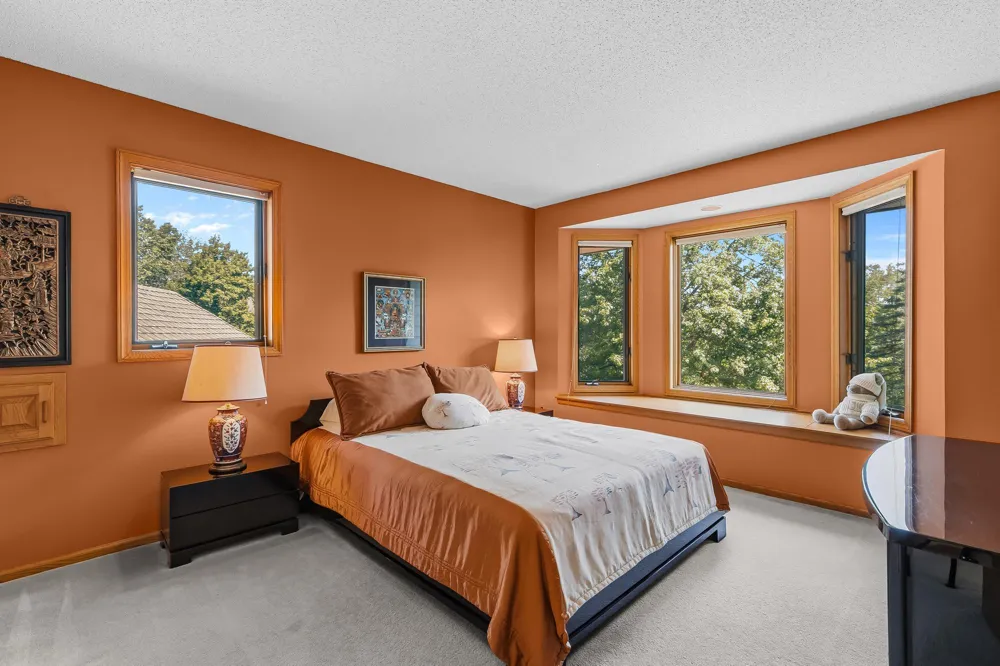 655 Evergreen Circle Shoreview, MN 55126