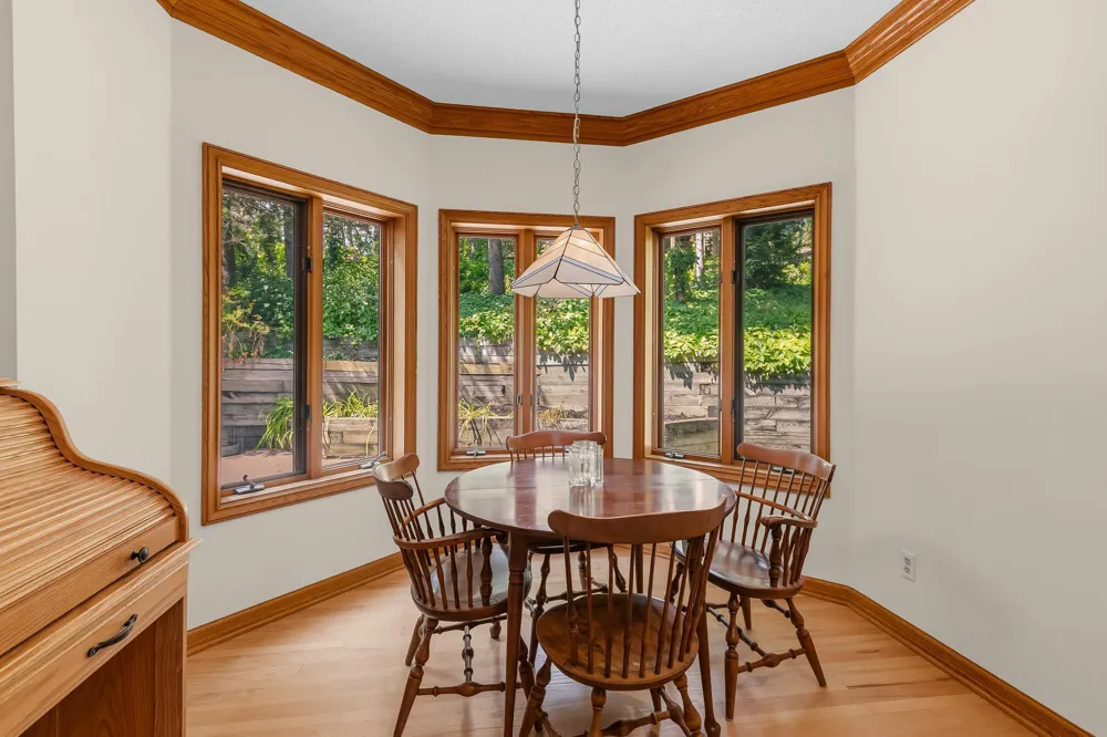 655 Evergreen Circle Shoreview, MN 55126