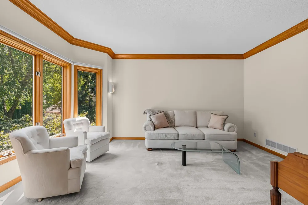 655 Evergreen Circle Shoreview, MN 55126