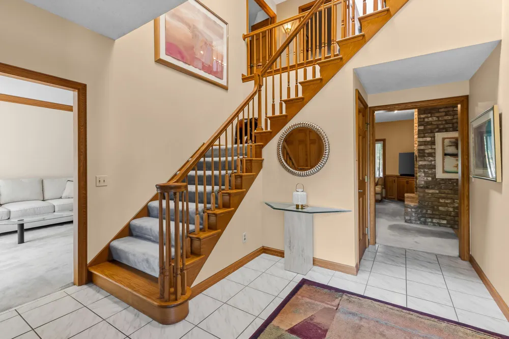 655 Evergreen Circle Shoreview, MN 55126