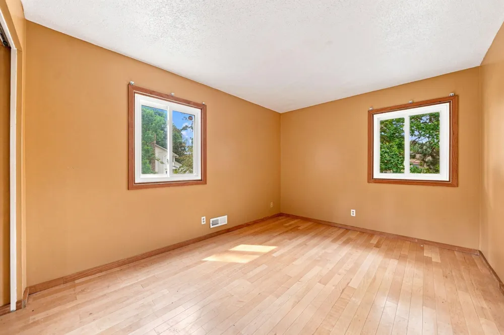 2527 Interlachen Drive Stillwater, MN 55082
