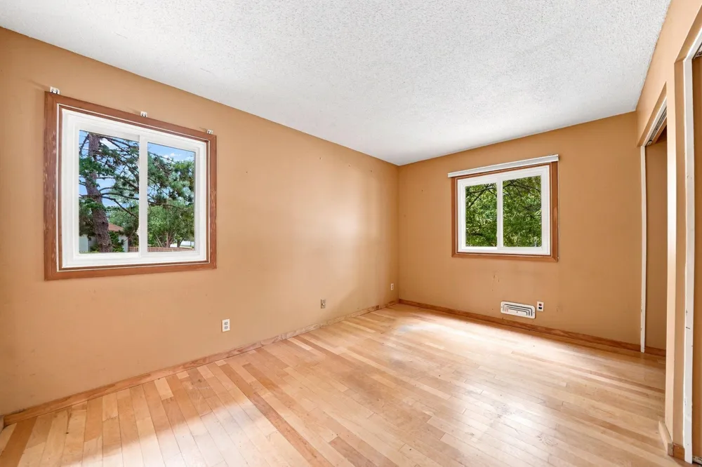 2527 Interlachen Drive Stillwater, MN 55082