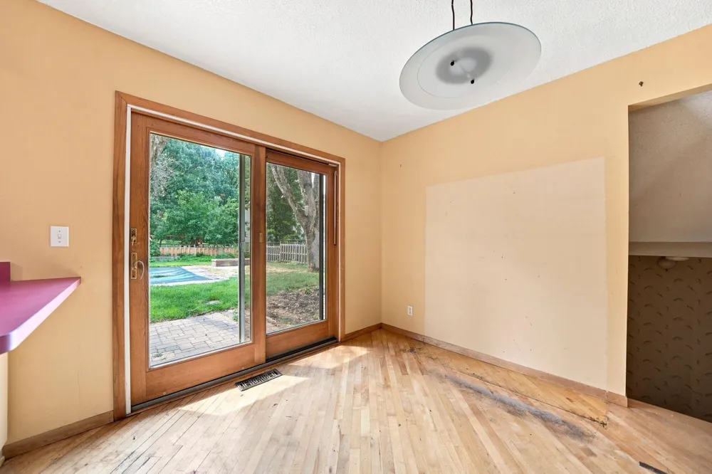 2527 Interlachen Drive Stillwater, MN 55082
