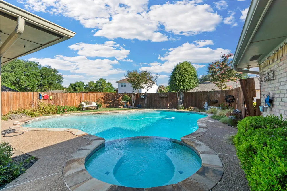 1116 Windsong Trail Richardson, TX 75081