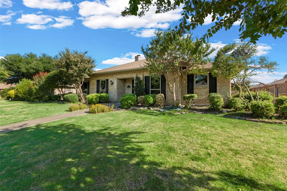 1116 Windsong Trail Richardson, TX 75081