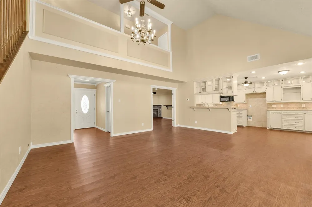 513 S Crockett Street Deer Park, TX 77536