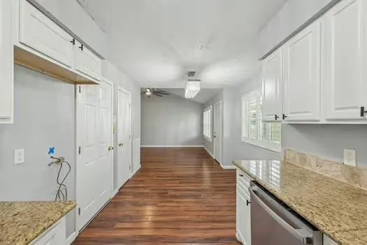 5919 Dee Drive Pasadena, TX 77505