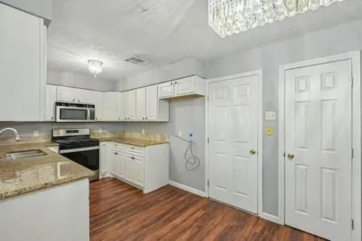 5919 Dee Drive Pasadena, TX 77505