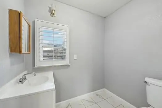 5919 Dee Drive Pasadena, TX 77505
