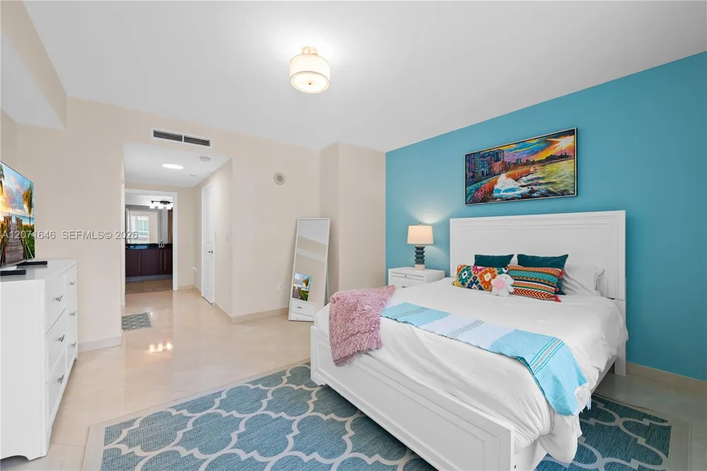 7355 SW 89 St #728N Miami, FL 33156