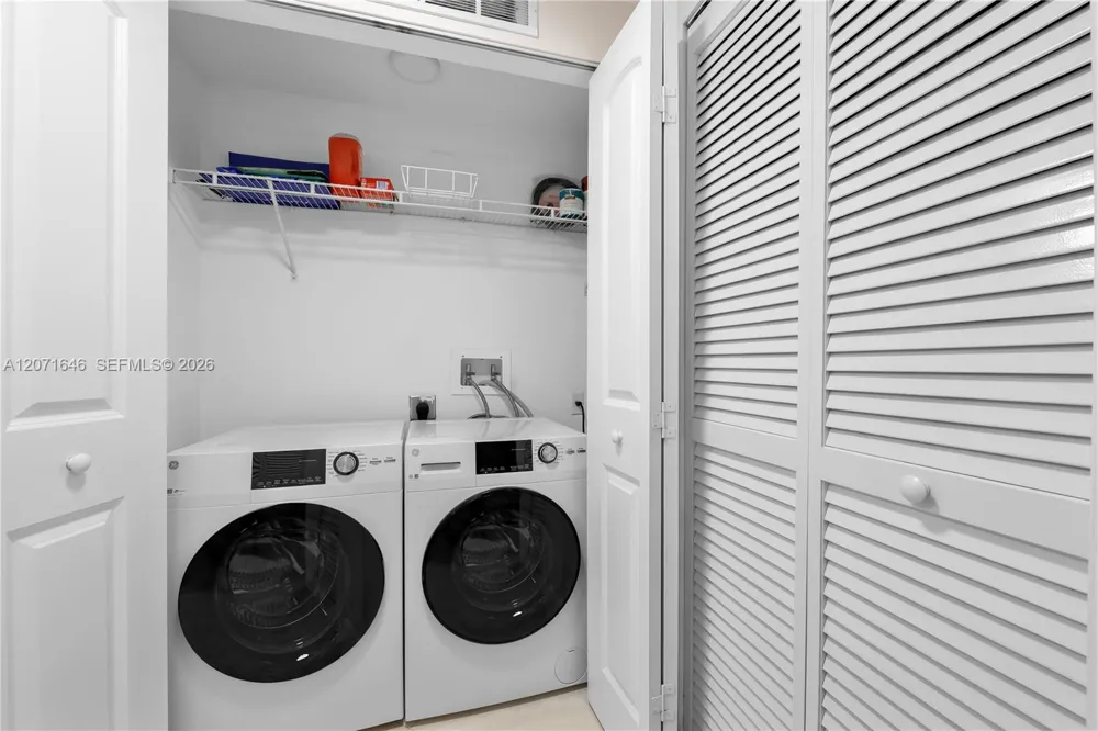 7355 SW 89 St #728N Miami, FL 33156