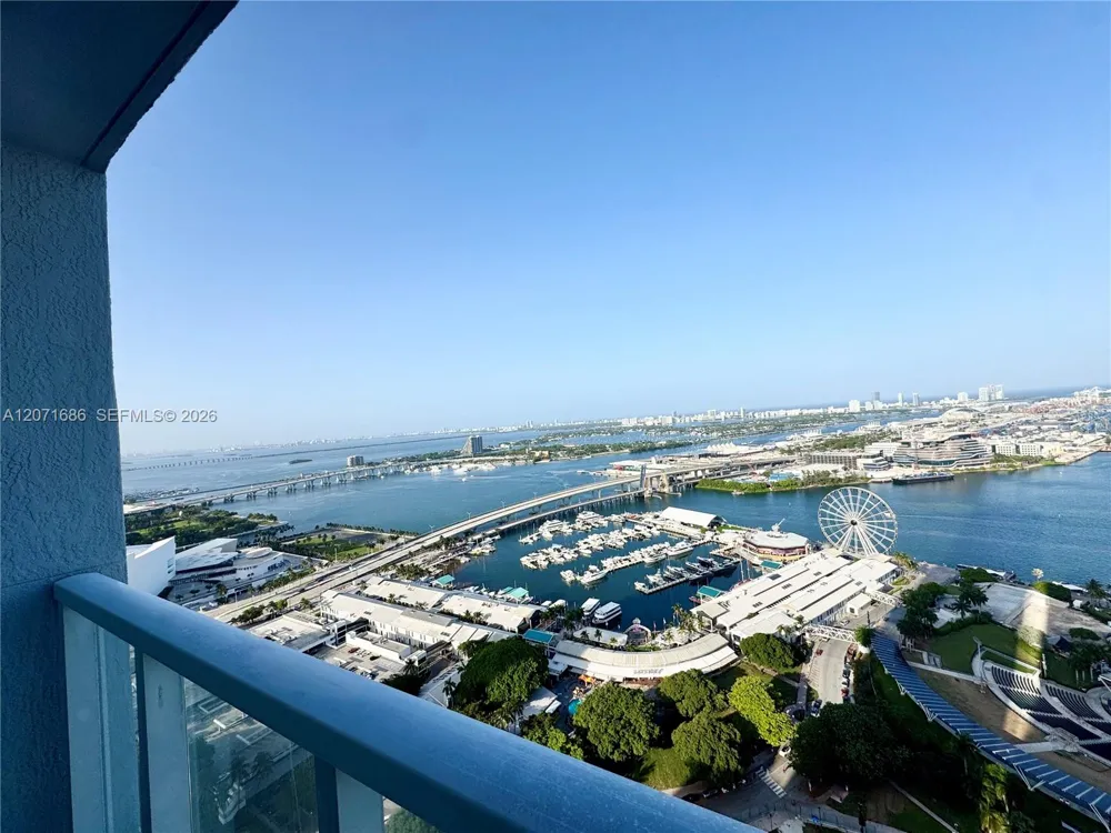 244 Biscayne Blvd #3903 Miami, FL 33132