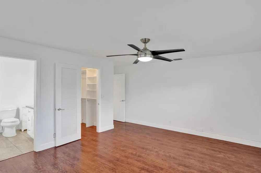 1050 NW 87TH AVENUE #B141 Plantation, FL 33322