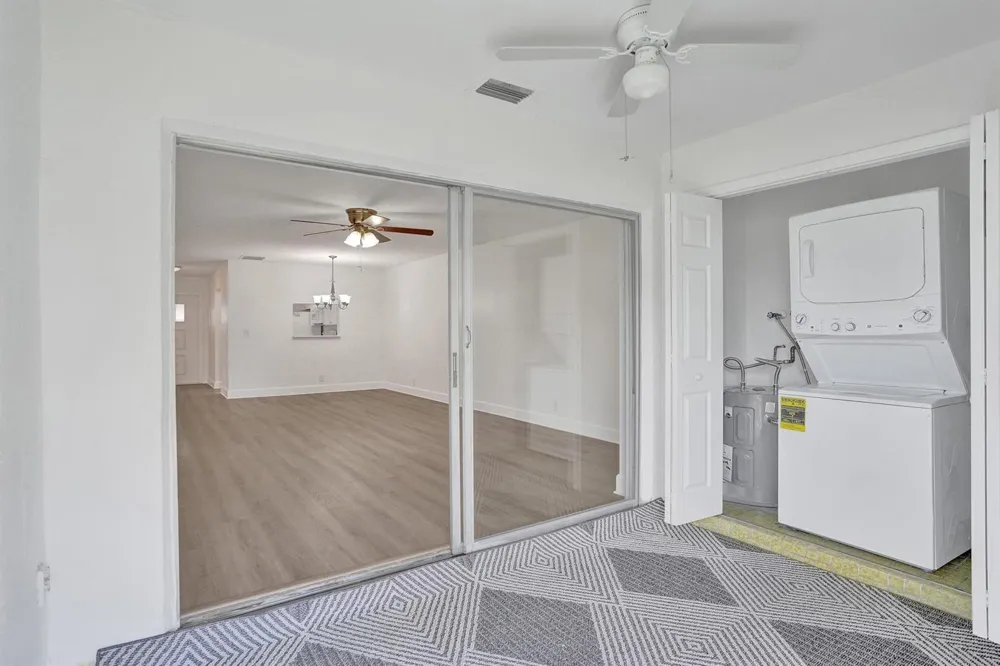 1050 NW 87TH AVENUE #B141 Plantation, FL 33322