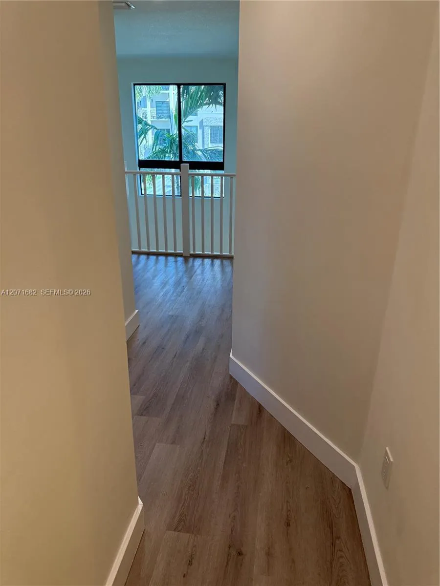 4640 NW 84 #16 Doral, FL 33166