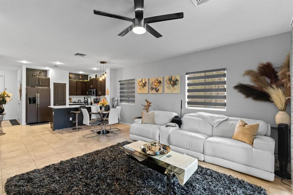 1182 Paisley Court Lake Worth, FL 33461