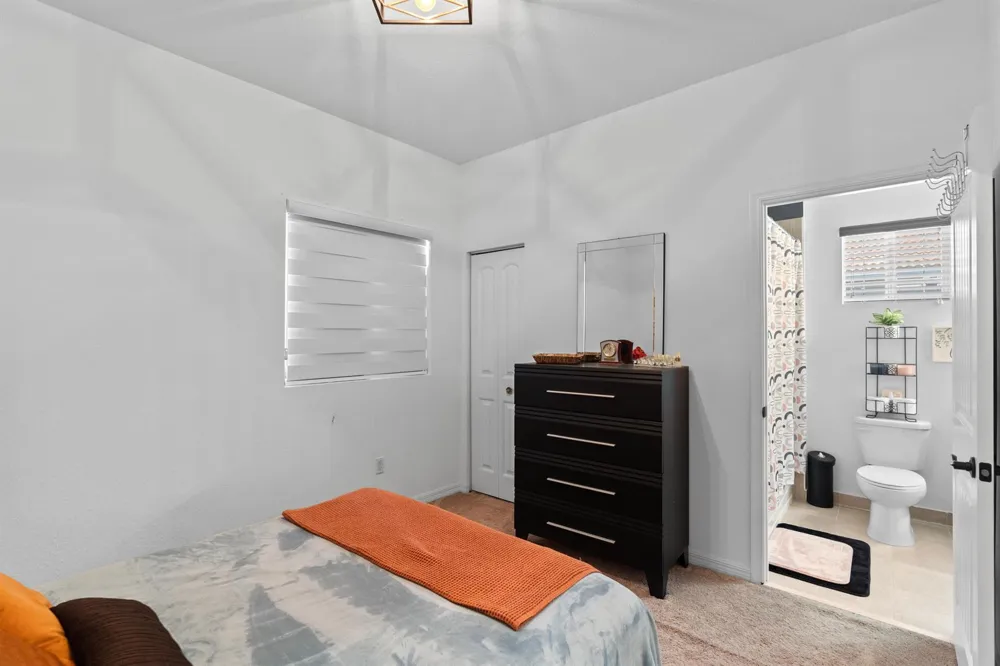 1182 Paisley Court Lake Worth, FL 33461