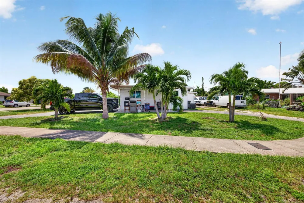 1501 NW 41ST STREET Oakland Park, FL 33309