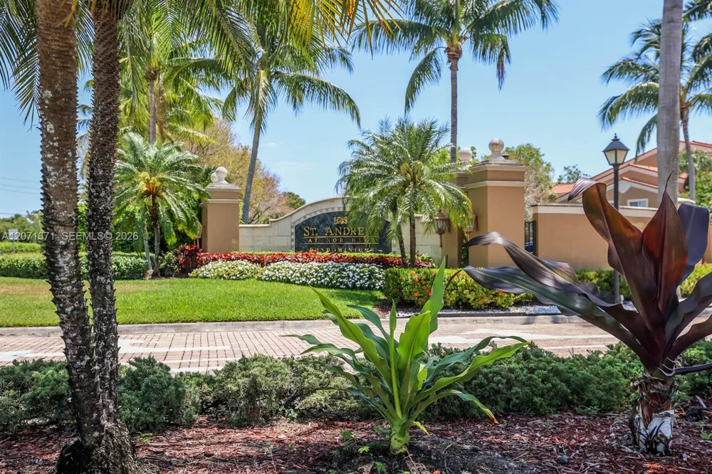 8050 Nob Hill Rd #106 Tamarac, FL 33321