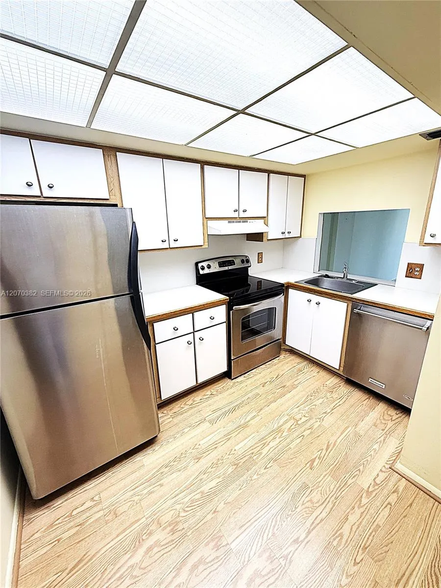 114 Royal Park Dr #3H Oakland Park, FL 33309