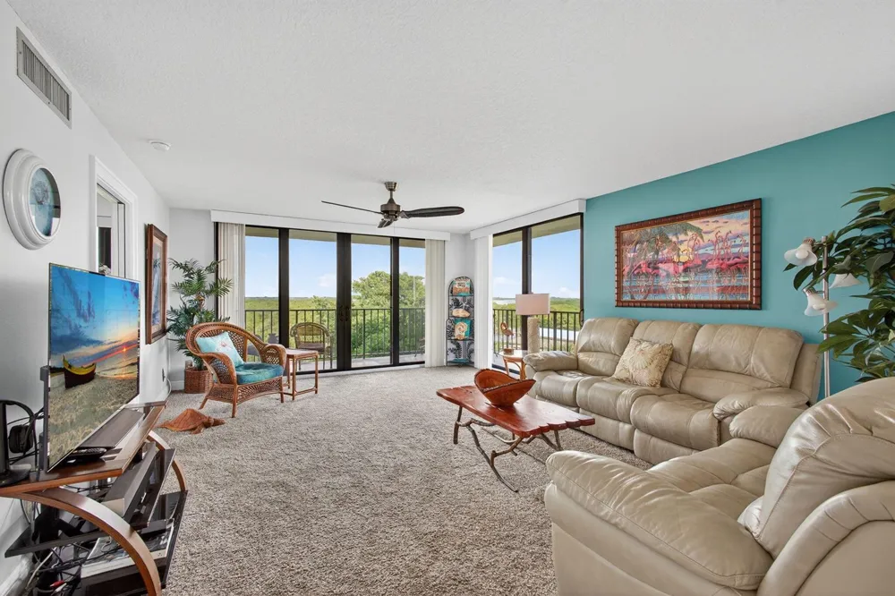 5059 Hwy A1A #406 Fort Pierce, FL 34949