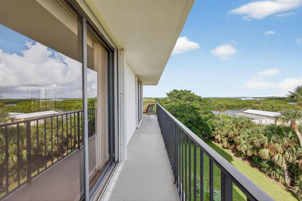 5059 Hwy A1A #406 Fort Pierce, FL 34949