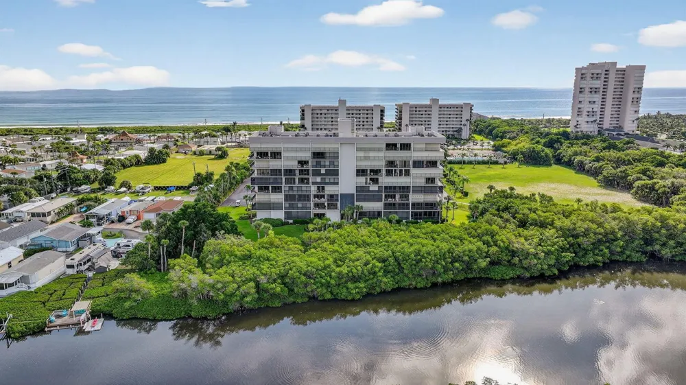 5059 Hwy A1A #406 Fort Pierce, FL 34949