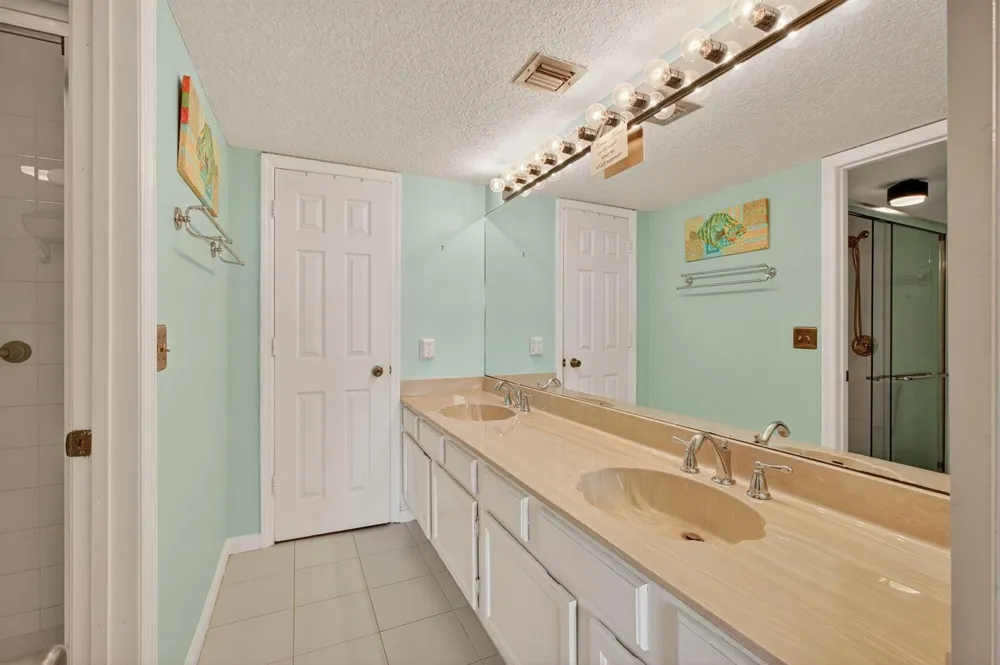 5059 Hwy A1A #406 Fort Pierce, FL 34949