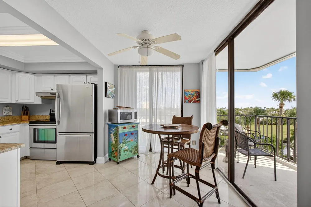 5059 Hwy A1A #406 Fort Pierce, FL 34949