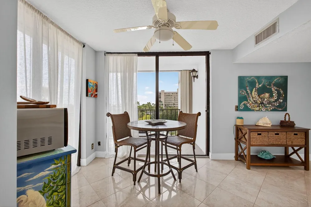 5059 Hwy A1A #406 Fort Pierce, FL 34949