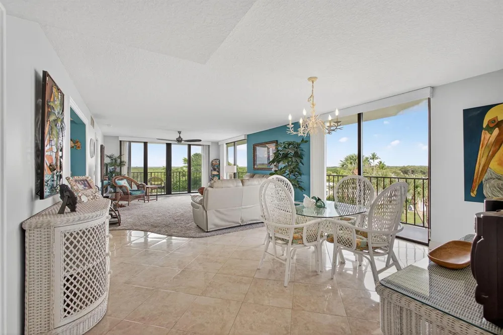 5059 Hwy A1A #406 Fort Pierce, FL 34949