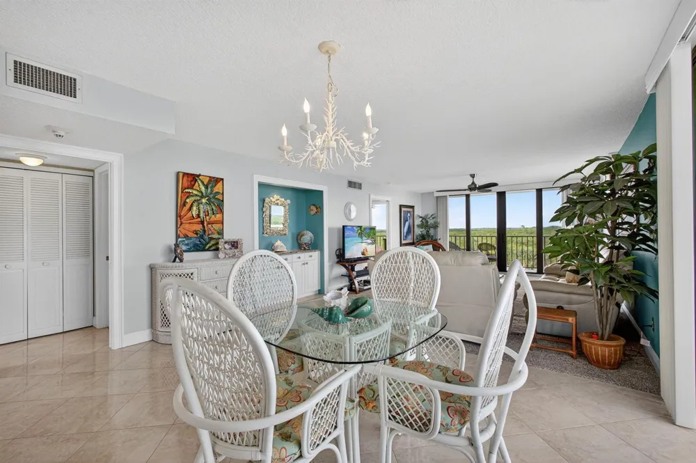5059 Hwy A1A #406 Fort Pierce, FL 34949