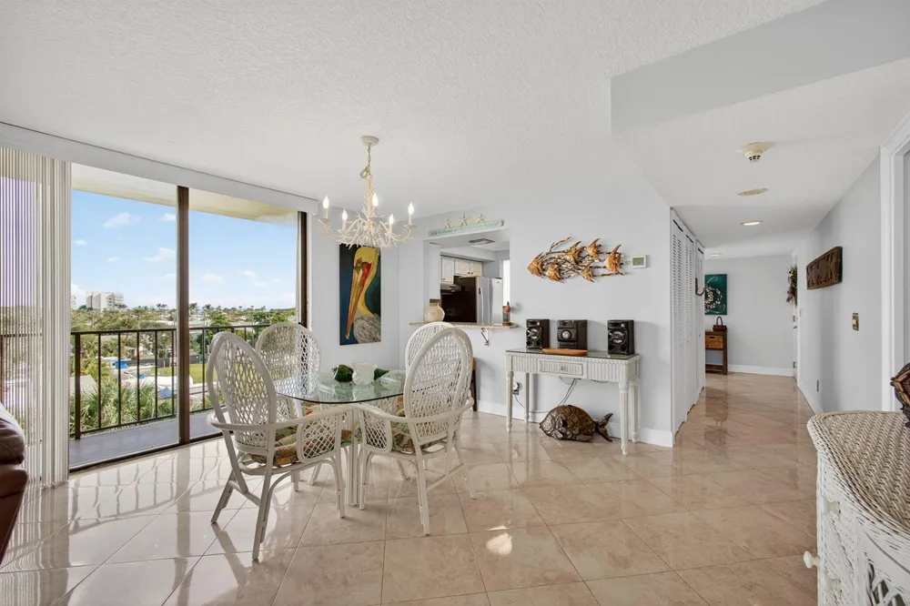 5059 Hwy A1A #406 Fort Pierce, FL 34949