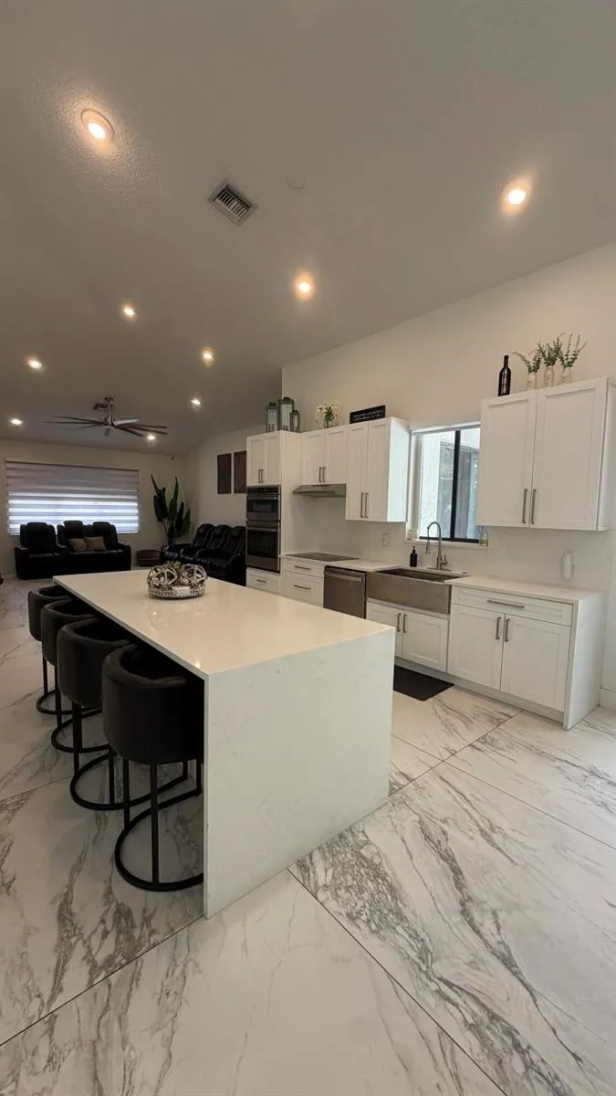 132 NOTTINGHAM ROAD Royal Palm Beach, FL 33411