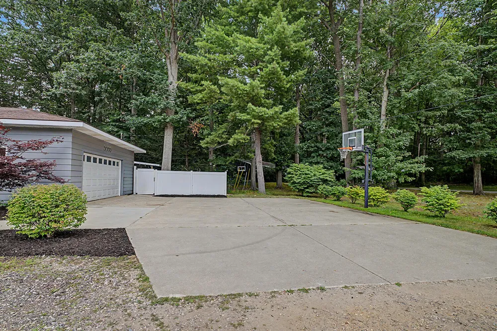 3333 Blue Star Highway Saugatuck Township, MI 49453