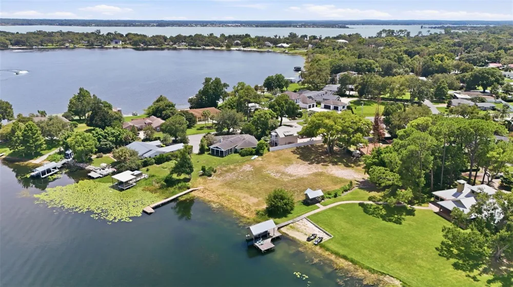 1810 PINEWAY COURT Mount Dora, FL 32757