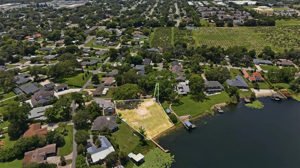 1810 PINEWAY COURT Mount Dora, FL 32757